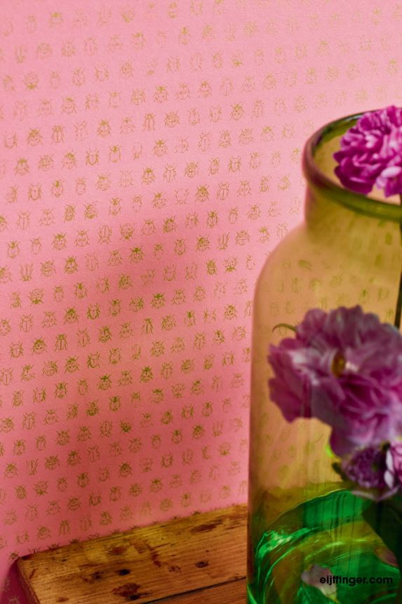 Ružová vliesová tapeta so zlatými chrobákmi 375033, Pip Studio 4, Eijffinger