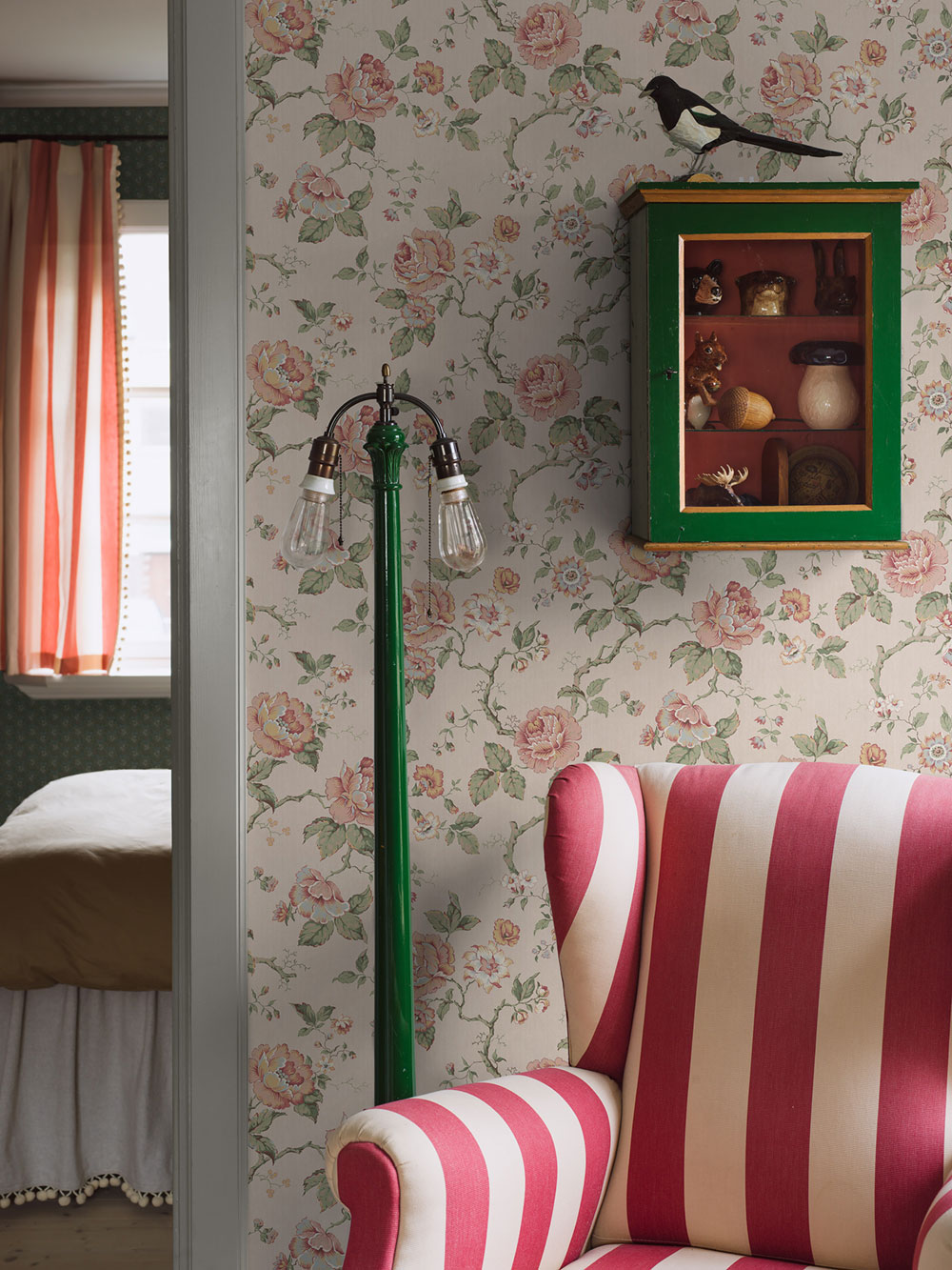 Tapeta na stenu, béžová, kvety, 4826, New Heritage, Borastapeter