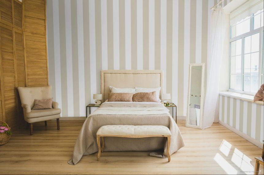 Tapeta, béžovo-biela, pruhy, 4467, Momi, Parato by Cristiana Masi